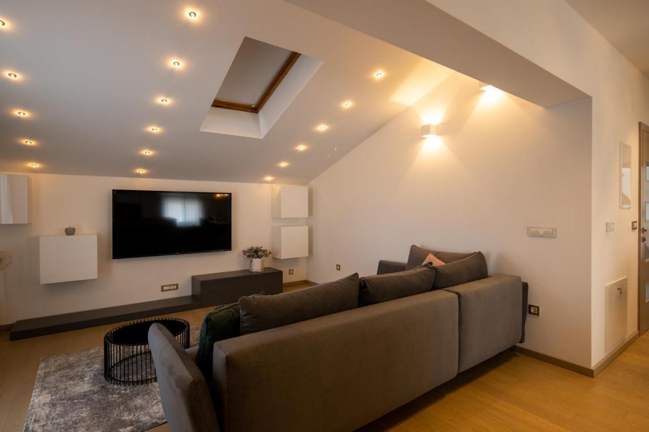 Lumaja Luxury Apartman Biograd Na Moru Eksteriør billede