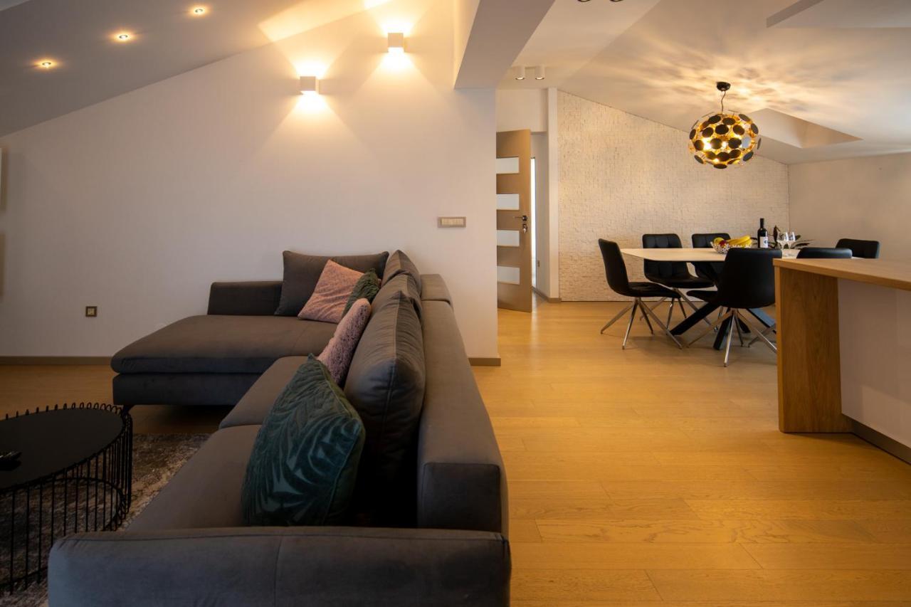 Lumaja Luxury Apartman Biograd Na Moru Eksteriør billede