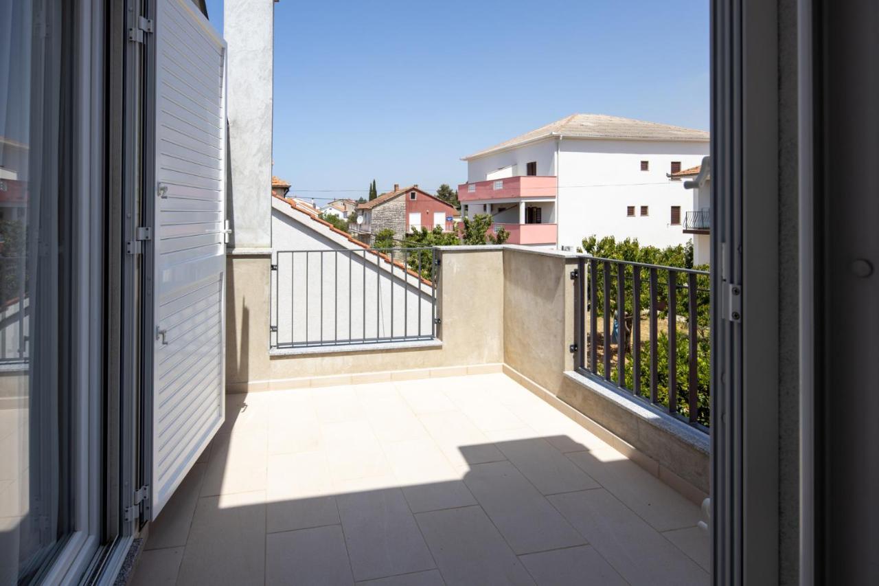 Lumaja Luxury Apartman Biograd Na Moru Eksteriør billede