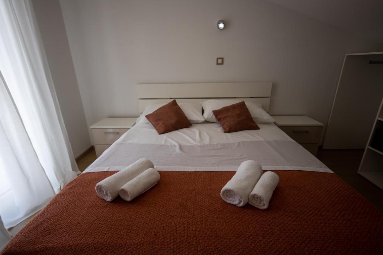 Lumaja Luxury Apartman Biograd Na Moru Eksteriør billede