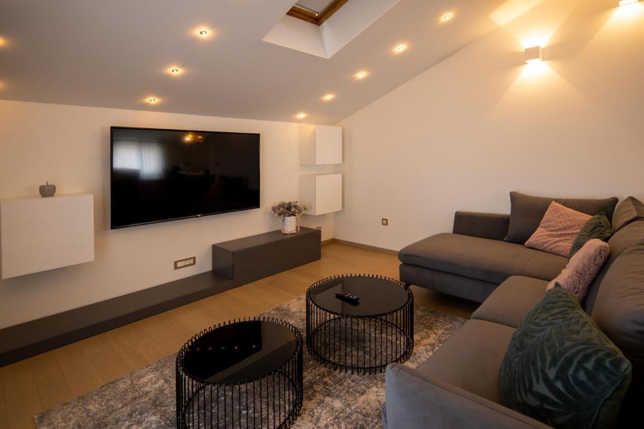 Lumaja Luxury Apartman Biograd Na Moru Eksteriør billede