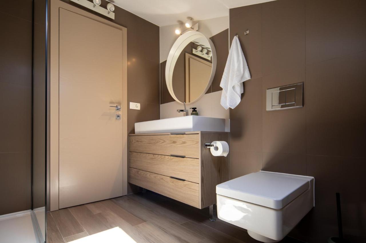 Lumaja Luxury Apartman Biograd Na Moru Eksteriør billede
