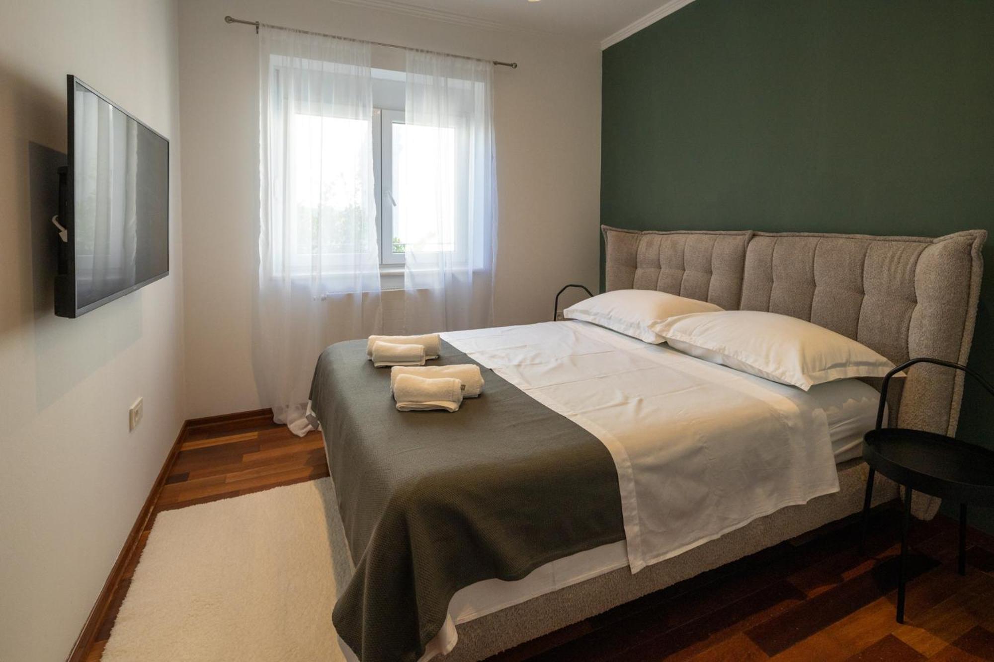 Lumaja Luxury Apartman Biograd Na Moru Eksteriør billede