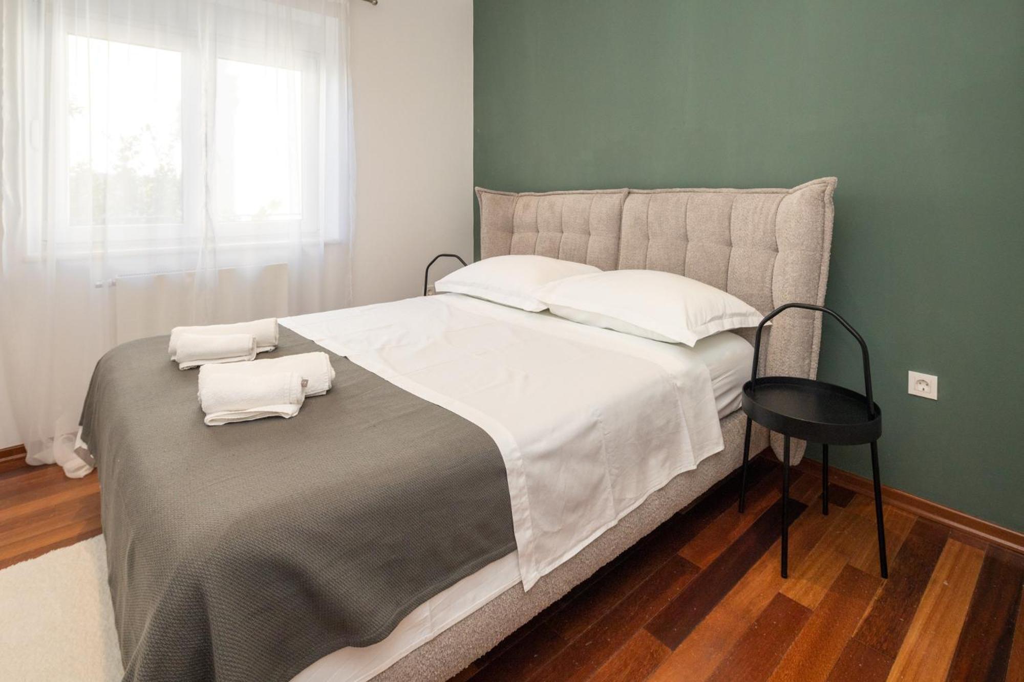 Lumaja Luxury Apartman Biograd Na Moru Eksteriør billede